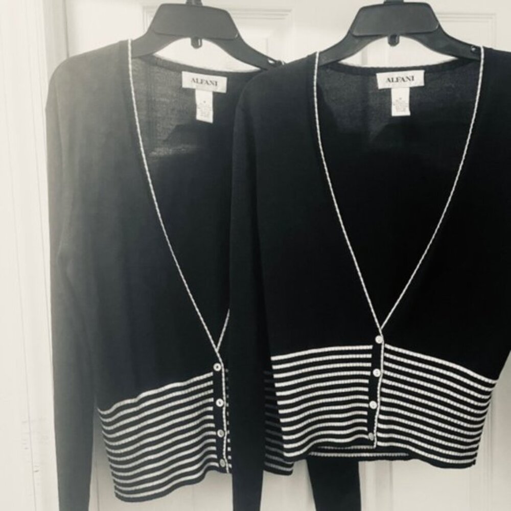 LOT OF 2 ALFANI WOMEN SILK CARDIGAN WITH WHITE METALLIC STRIPES